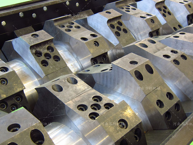 液壓金屬撕碎機(jī)